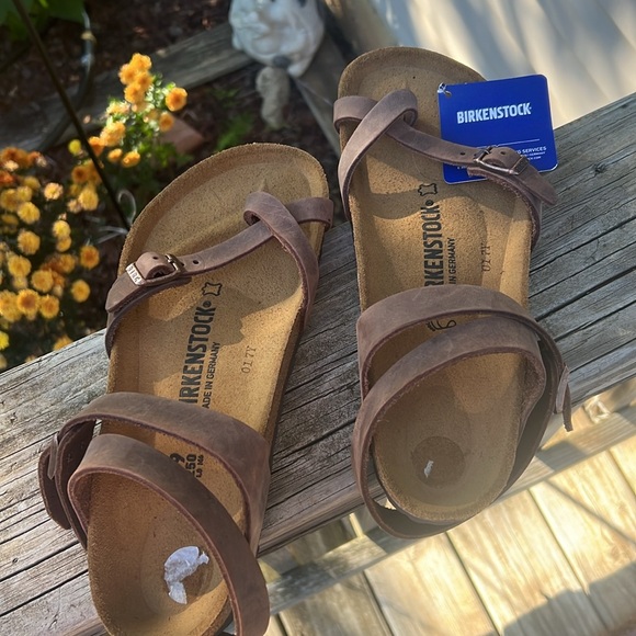 Birkenstock Sandals Women's 8 (39) Yara Brown Oiled Leather NWOT - Picture 5 of 6